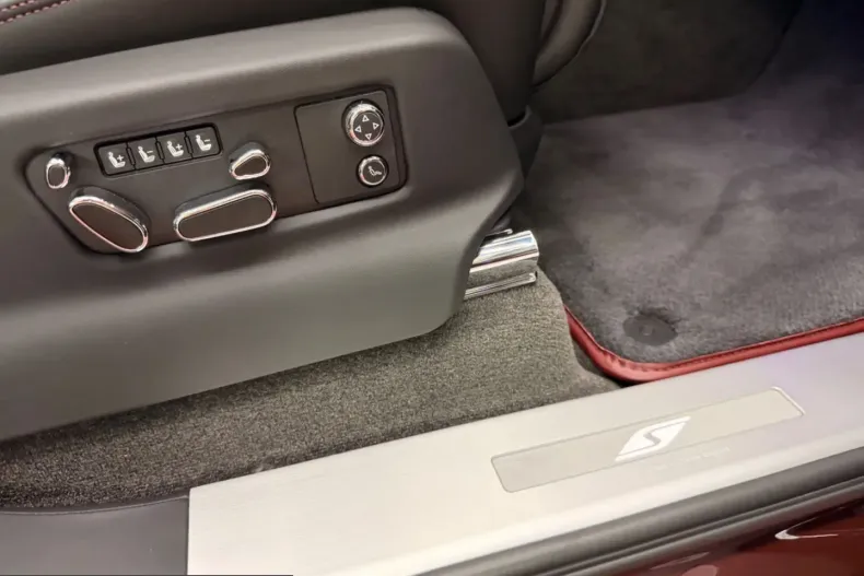 Bentley Bentayga din 2025 cu 5.500 km - oferta BEN249411 - foto 27