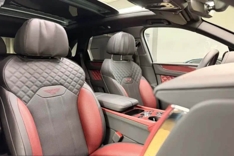Bentley Bentayga din 2025 cu 5.500 km - oferta BEN249411 - foto 31