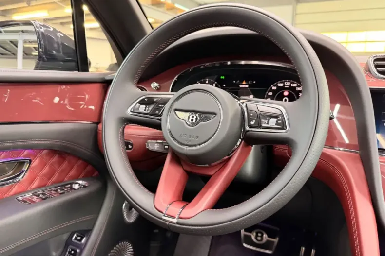 Bentley Bentayga din 2025 cu 5.500 km - oferta BEN249411 - foto 39