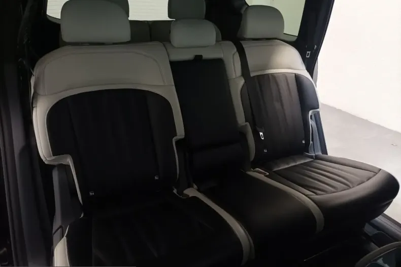 Kia EV9 din 2024 cu 23.214 km - oferta KIA249418 - foto 21