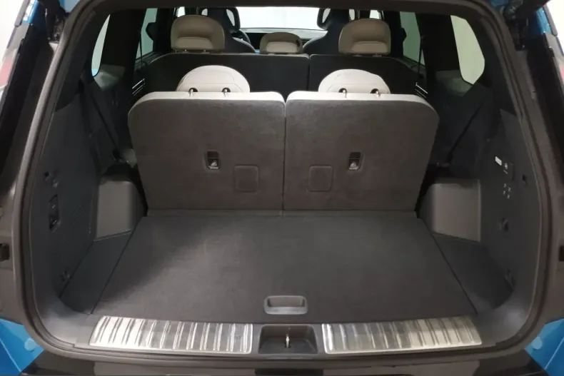 Kia EV9 din 2025 cu 19.543 km - oferta KIA249419 - foto 8
