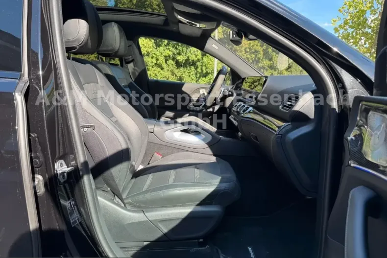 Mercedes-Benz GLE 53 AMG (Clasa GLE) din 2024 cu 49.890 km - oferta MER249427 - foto 30