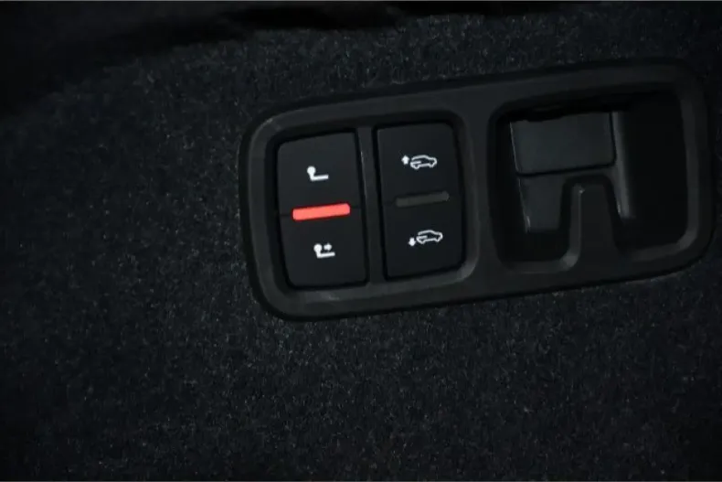 Audi RSQ8 din 2023 cu 55.050 km - oferta AUD249430 - foto 15