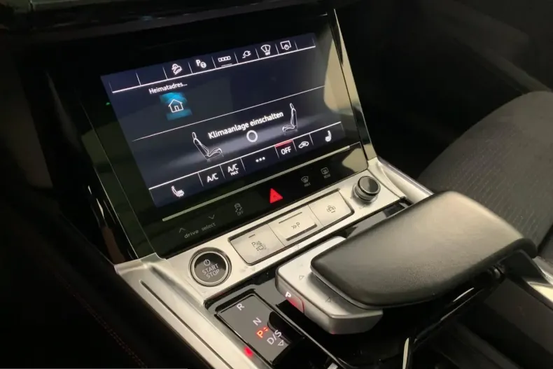 Audi Q8 din 2024 cu 73.000 km - oferta AUD249435 - foto 13