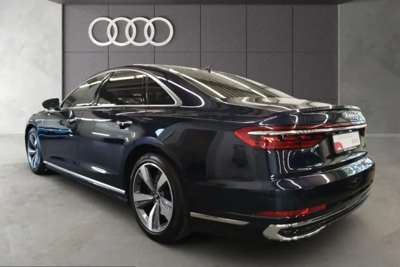 Audi A8 din 2023 cu 67.200 km - oferta AUD249436 - foto 4