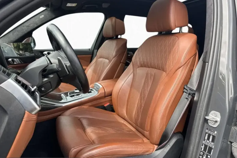 BMW X7 (Seria X) din 2023 cu 77.843 km - oferta BMW249437 - foto 13