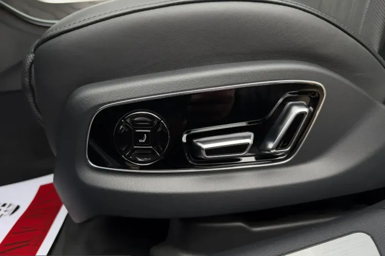 Audi A8 din 2022 cu 45.000 km - oferta AUD249438 - foto 20