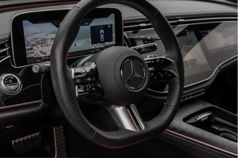 Mercedes-Benz E 220 (Clasa E) din 2025 cu 21.312 km - oferta MER249439 - foto 20