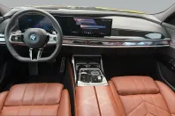 BMW 750 (Seria 7) din 2025 cu 39.475 km - oferta BMW249440 - foto 15