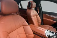BMW 750 (Seria 7) din 2025 cu 39.475 km - oferta BMW249440 - foto 17