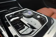 BMW 750 (Seria 7) din 2025 cu 39.475 km - oferta BMW249440 - foto 22