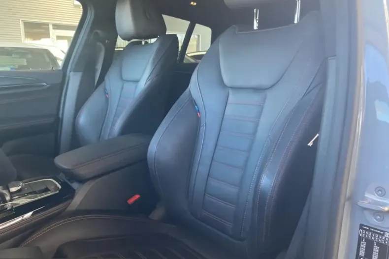 BMW X4 (Seria X) din 2025 cu 11.000 km - oferta BMW249447 - foto 10