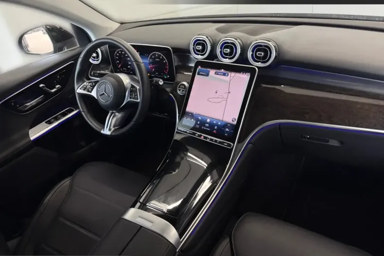 Mercedes-Benz GLC 300 (Clasa GLC) din 2023 cu 19.932 km - oferta MER249449 - foto 10