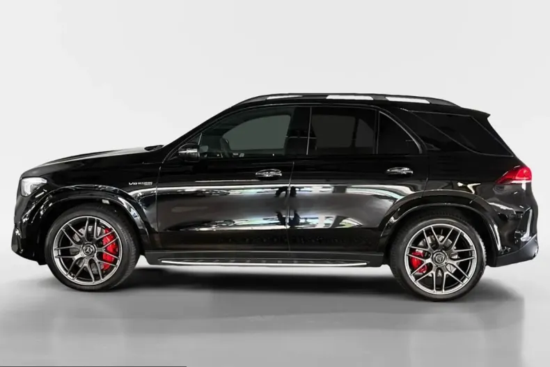 Mercedes-Benz C 300 (Clasa C) din 2023 cu 83.900 km - oferta MER249455 - foto 4