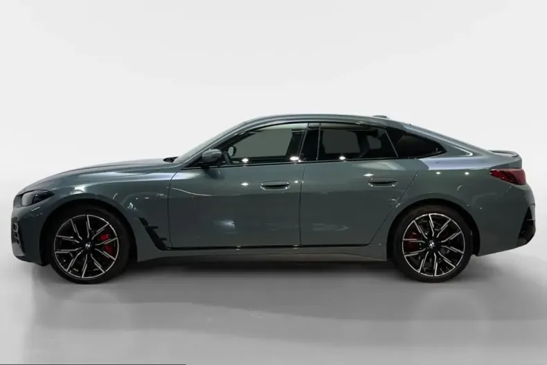BMW i4 (Seria 4) din 2025 cu 24.900 km - oferta BMW249456 - foto 4