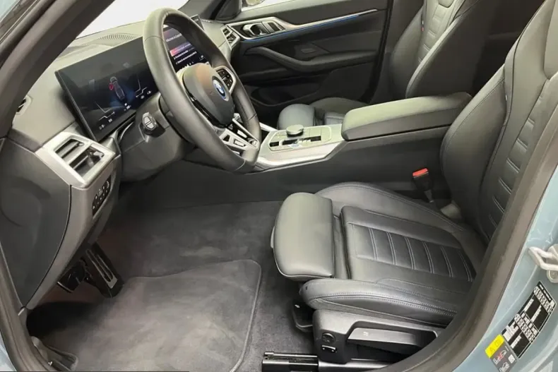BMW i4 (Seria 4) din 2025 cu 24.900 km - oferta BMW249456 - foto 7