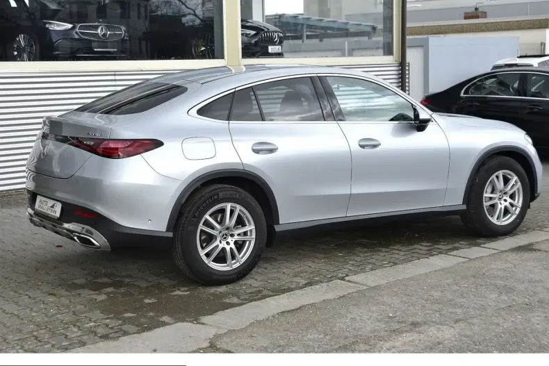 Mercedes-Benz GLC 300 (Clasa GLC) din 2025 cu 22.028 km - oferta MER249457 - foto 4