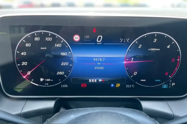 Mercedes-Benz GLC 300 (Clasa GLC) din 2024 cu 39.478 km - oferta MER249459 - foto 14