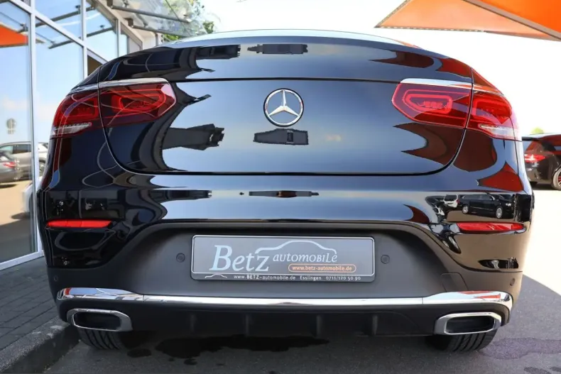 Mercedes-Benz GLC 300 (Clasa GLC) din 2023 cu 27.569 km - oferta MER249460 - foto 3