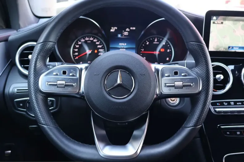Mercedes-Benz GLC 300 (Clasa GLC) din 2023 cu 27.569 km - oferta MER249460 - foto 13