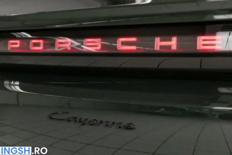 Porsche Cayenne din 2026 cu 4.900 km - oferta POR249464 - foto 31
