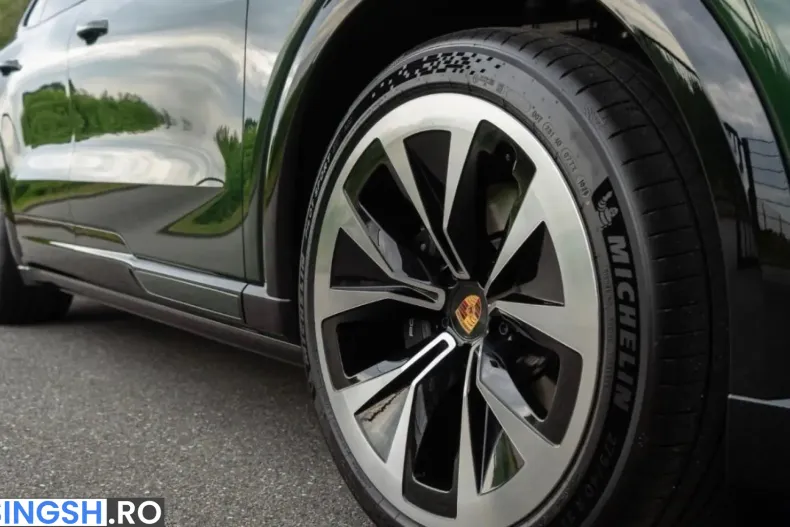 Porsche Cayenne din 2026 cu 51 km - oferta POR249466 - foto 23