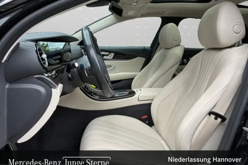 Mercedes-Benz E 220 (Clasa E) din 2023 cu 79.293 km - oferta MER249471 - foto 9