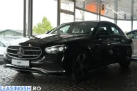 Mercedes-Benz E 400 (Clasa E) din 2023 cu 48.003 km - oferta MER249472 - foto 7