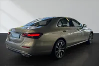 Mercedes-Benz E 300 (Clasa E) din 2022 cu 53.060 km - oferta MER249474 - foto 8
