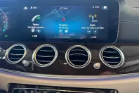 Mercedes-Benz E 300 (Clasa E) din 2022 cu 53.060 km - oferta MER249474 - foto 13
