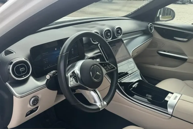 Mercedes-Benz C 200 (Clasa C) din 2022 cu 50.126 km - oferta MER249477 - foto 8