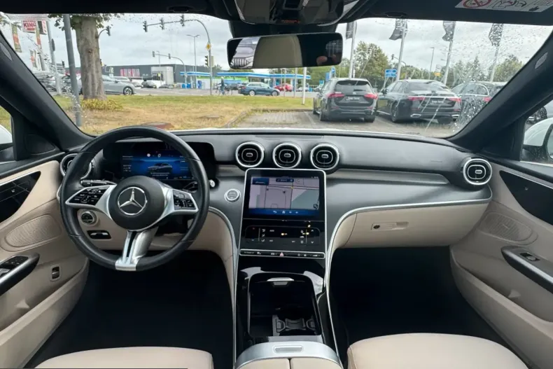 Mercedes-Benz C 200 (Clasa C) din 2022 cu 50.126 km - oferta MER249477 - foto 10