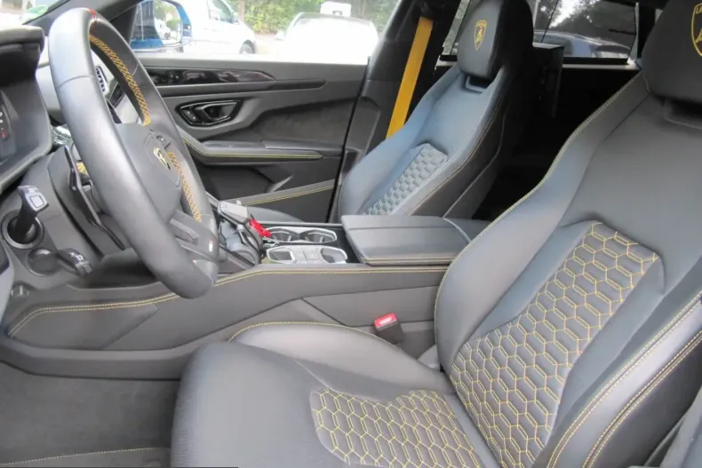 Lamborghini Urus din 2023 cu 34.999 km - oferta LAM249482 - foto 8