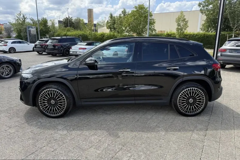 Mercedes-Benz EQA (Clasa GLA) din 2023 cu 33.448 km - oferta MER249491 - foto 3