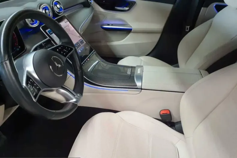 Mercedes-Benz C 220 (Clasa C) din 2023 cu 69.379 km - oferta MER249499 - foto 3