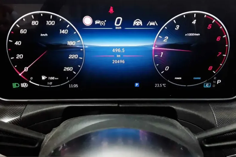 Mercedes-Benz CLE 200 (Clasa CLE) din 2024 cu 20.496 km - oferta MER249502 - foto 14
