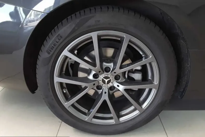 Mercedes-Benz CLE 200 (Clasa CLE) din 2024 cu 20.496 km - oferta MER249502 - foto 18