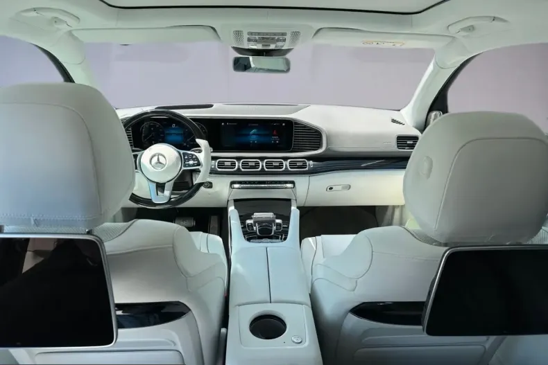 Mercedes-Benz GLS 600 (Clasa GLS) din 2022 cu 34.000 km - oferta MER249504 - foto 9