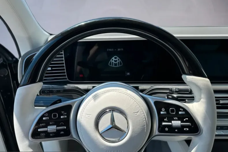 Mercedes-Benz GLS 600 (Clasa GLS) din 2022 cu 34.000 km - oferta MER249504 - foto 10