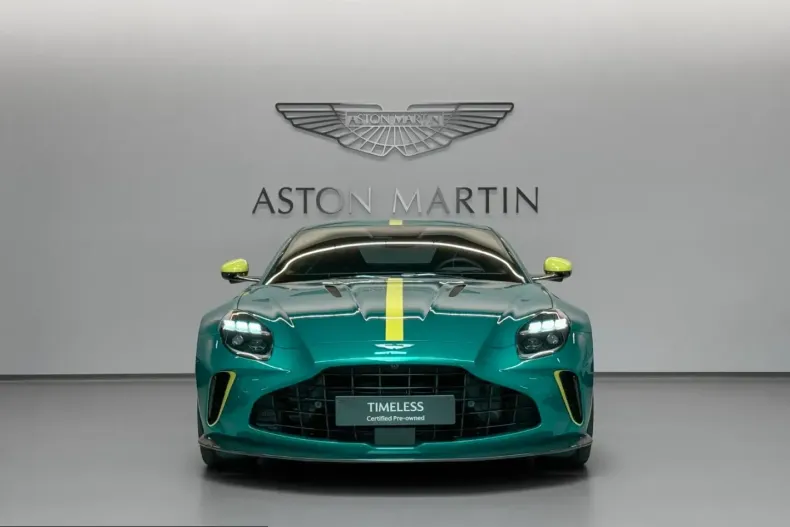 Aston Martin V8 Vantage din 2025 cu 2.477 km - oferta AST249519 - foto 2