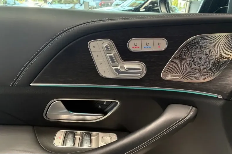 Mercedes-Benz GLE 63 AMG (Clasa GLE) din 2023 cu 56.005 km - oferta MER249520 - foto 13