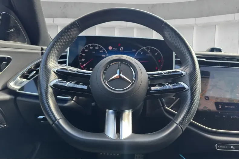 Mercedes-Benz E 220 (Clasa E) din 2025 cu 32.027 km - oferta MER249529 - foto 10