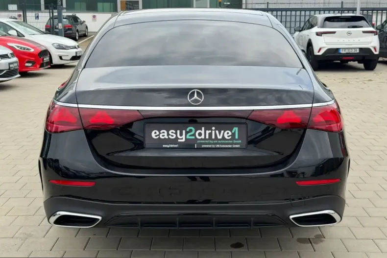 Mercedes-Benz E 220 (Clasa E) din 2025 cu 35.000 km - oferta MER249530 - foto 4