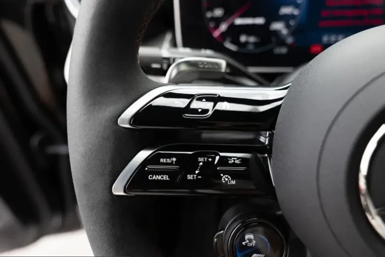 Mercedes-Benz GLC 43 AMG (Clasa GLC) din 2025 cu 12.380 km - oferta MER249541 - foto 18