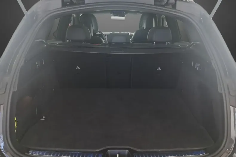 Mercedes-Benz GLC 43 AMG (Clasa GLC) din 2025 cu 12.814 km - oferta MER249543 - foto 11