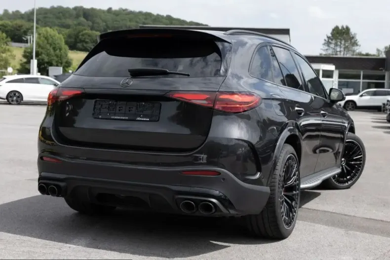 Mercedes-Benz GLC 43 AMG (Clasa GLC) din 2025 cu 15.733 km - oferta MER249546 - foto 4