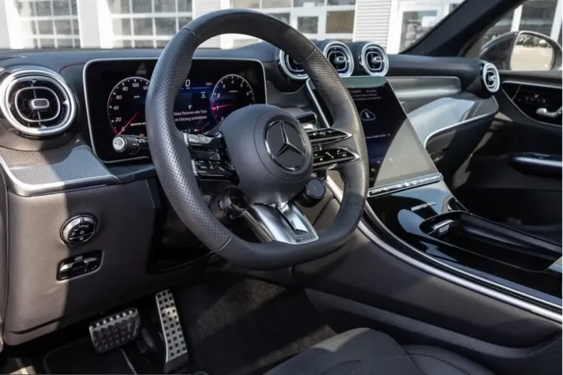 Mercedes-Benz GLC 43 AMG (Clasa GLC) din 2025 cu 13.818 km - oferta MER249548 - foto 7