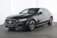 Mercedes-Benz E 220 (Clasa E) din 2025 cu 27.922 km - oferta MER249551 - foto 1