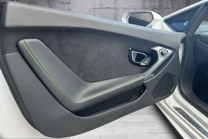 Lamborghini Huracán din 2021 cu 31.197 km - oferta LAM249561 - foto 7