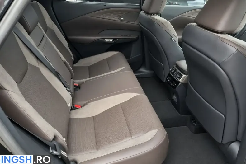Lexus RX 450 din 2026 cu 7.100 km - oferta LEX249568 - foto 8